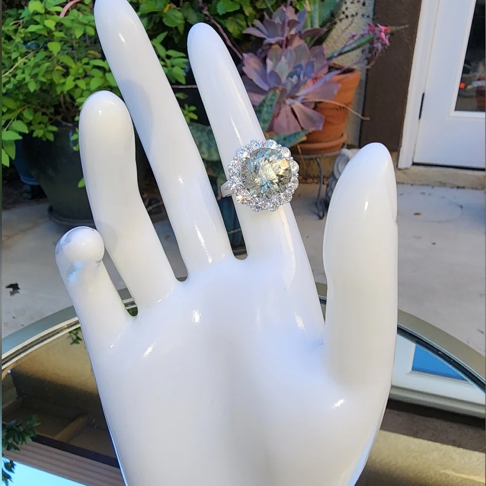 925 Silver light green stone Ring